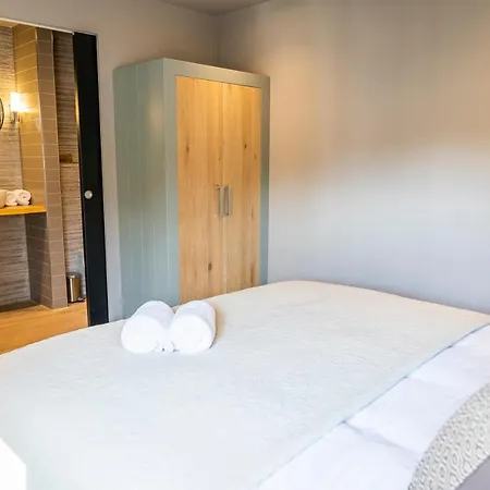 Just Texel & Aparthotel Den Burg