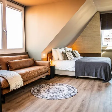 Just Texel & 4* Den Burg