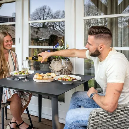 Just Texel & Aparthotel 4*