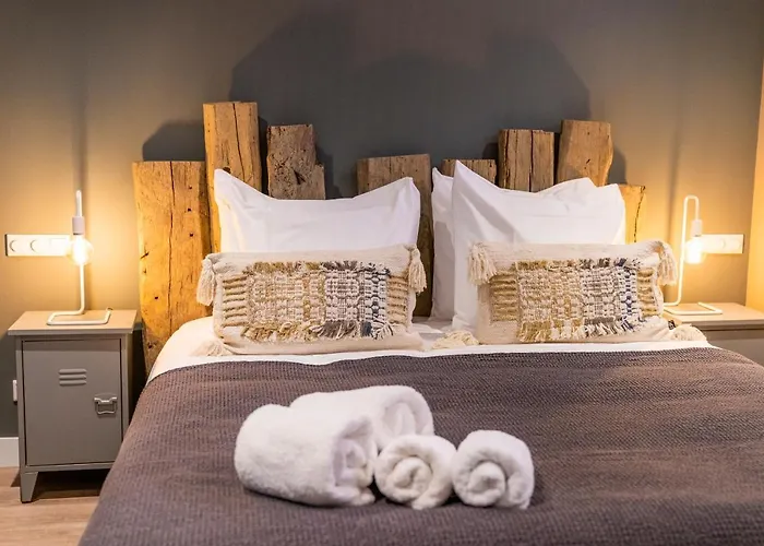 Just Texel & 4* Den Burg