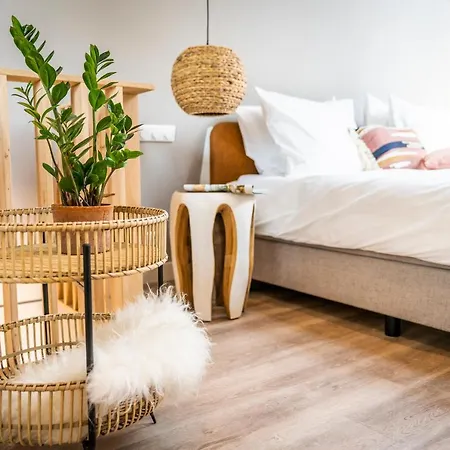 Aparthotel Just Texel & 4*